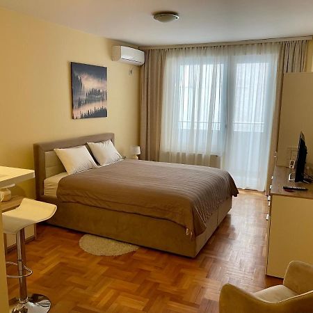 Trident Apartments 2 Ниш Экстерьер фото