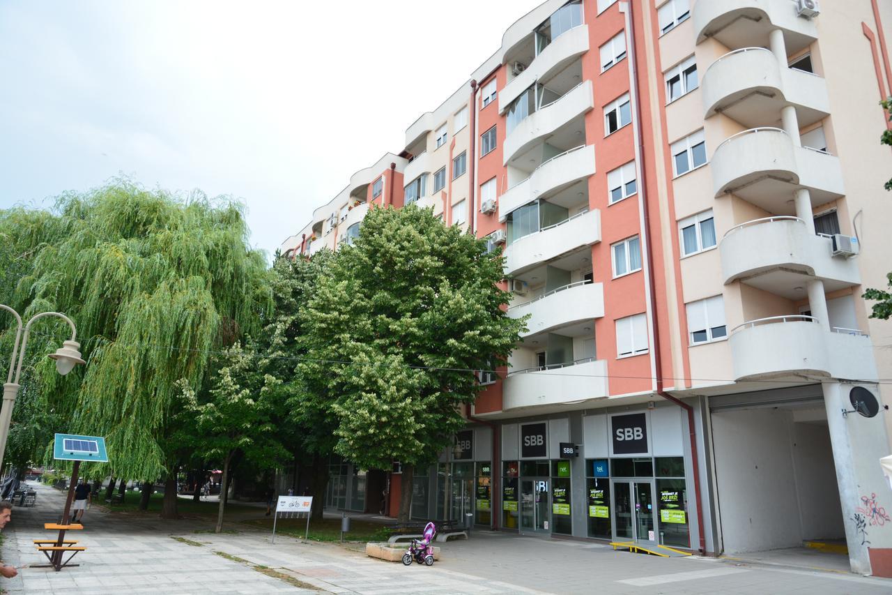 Trident Apartments 2 Ниш Экстерьер фото
