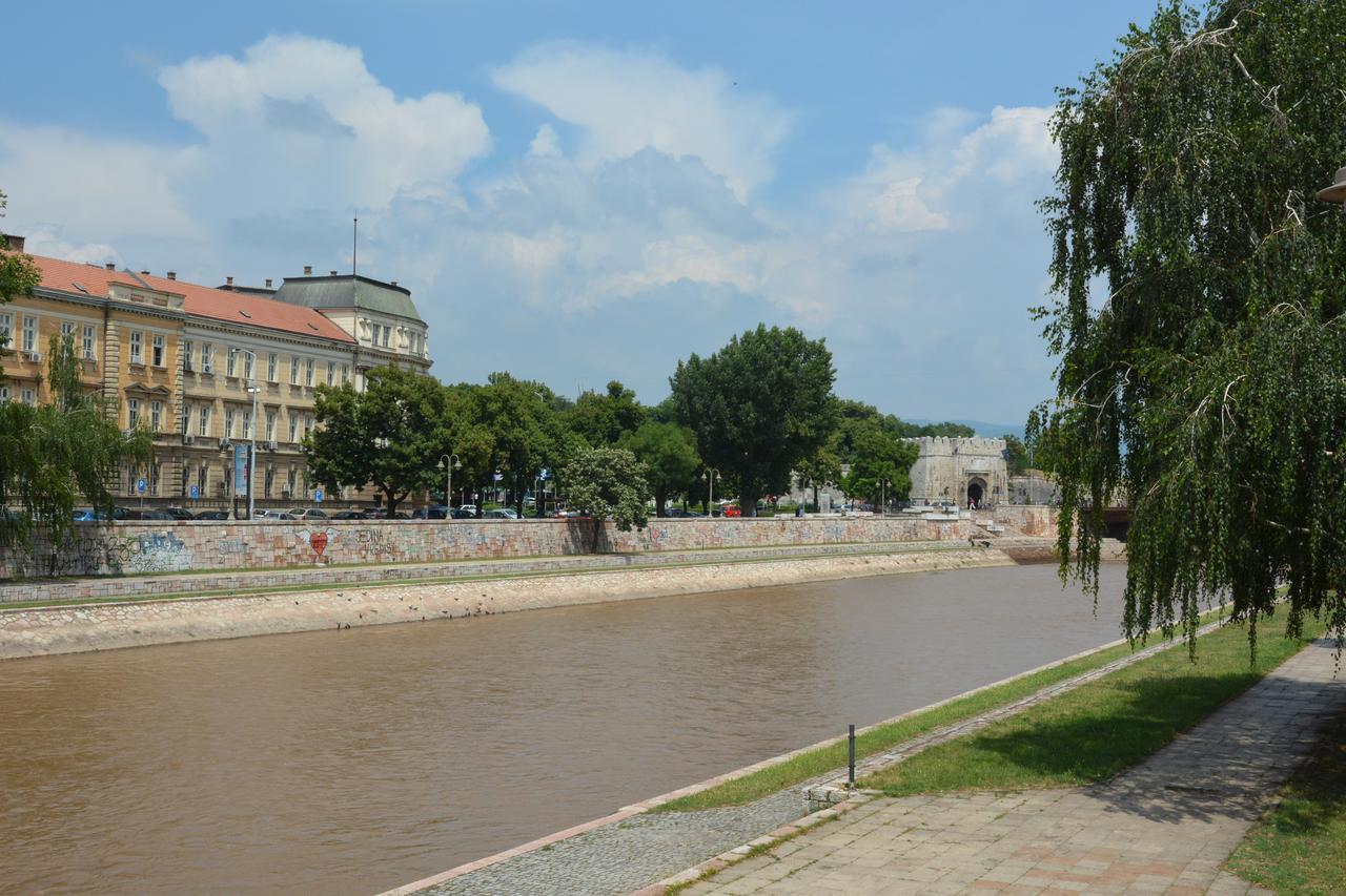 Trident Apartments 2 Ниш Экстерьер фото